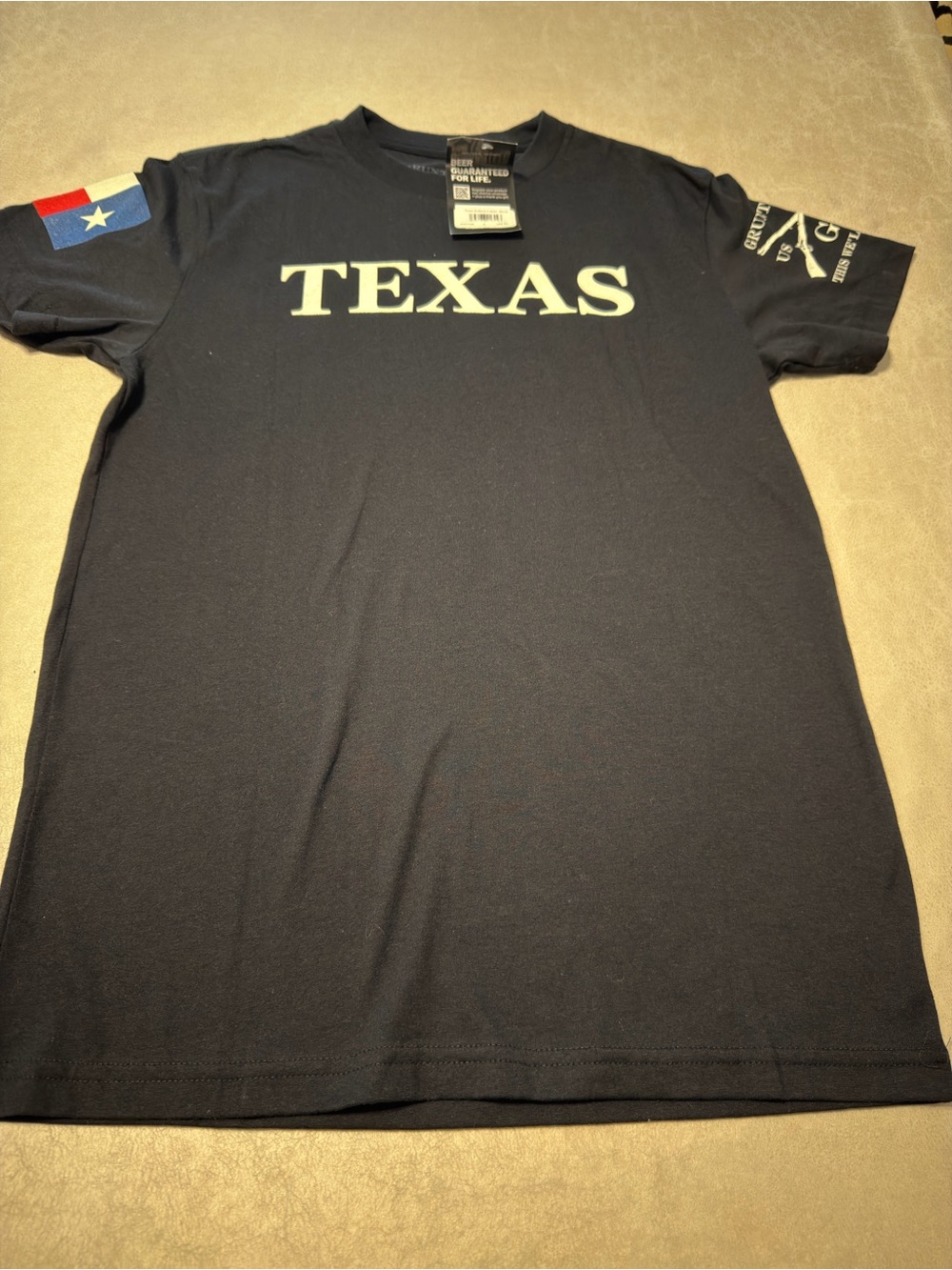 Grunt Style Women's Short Sleeve Black Texas Tee. New with tags. Size S. #14195